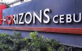 Horizon 101 A1 Shortwalk Robinson Mall Mango Square Bars Free Pool